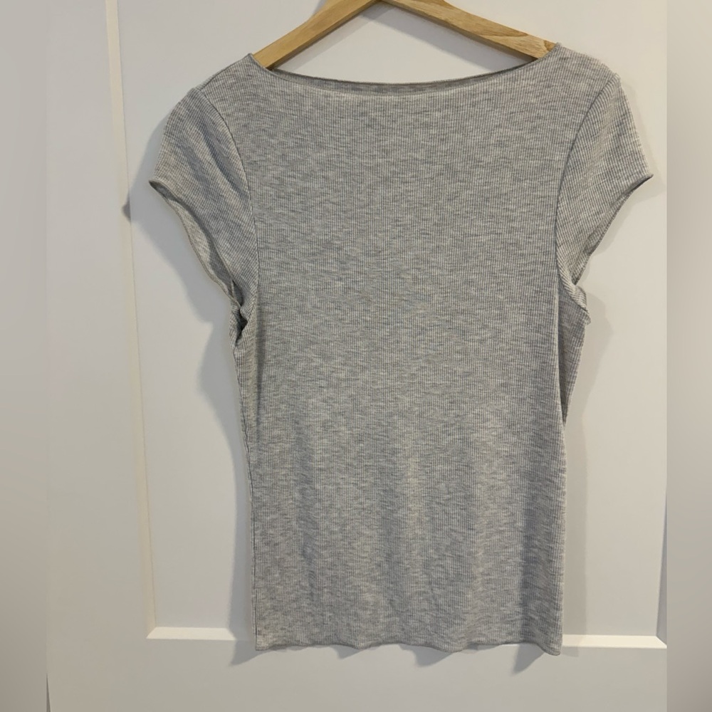 Abercrombie & Fitch top
